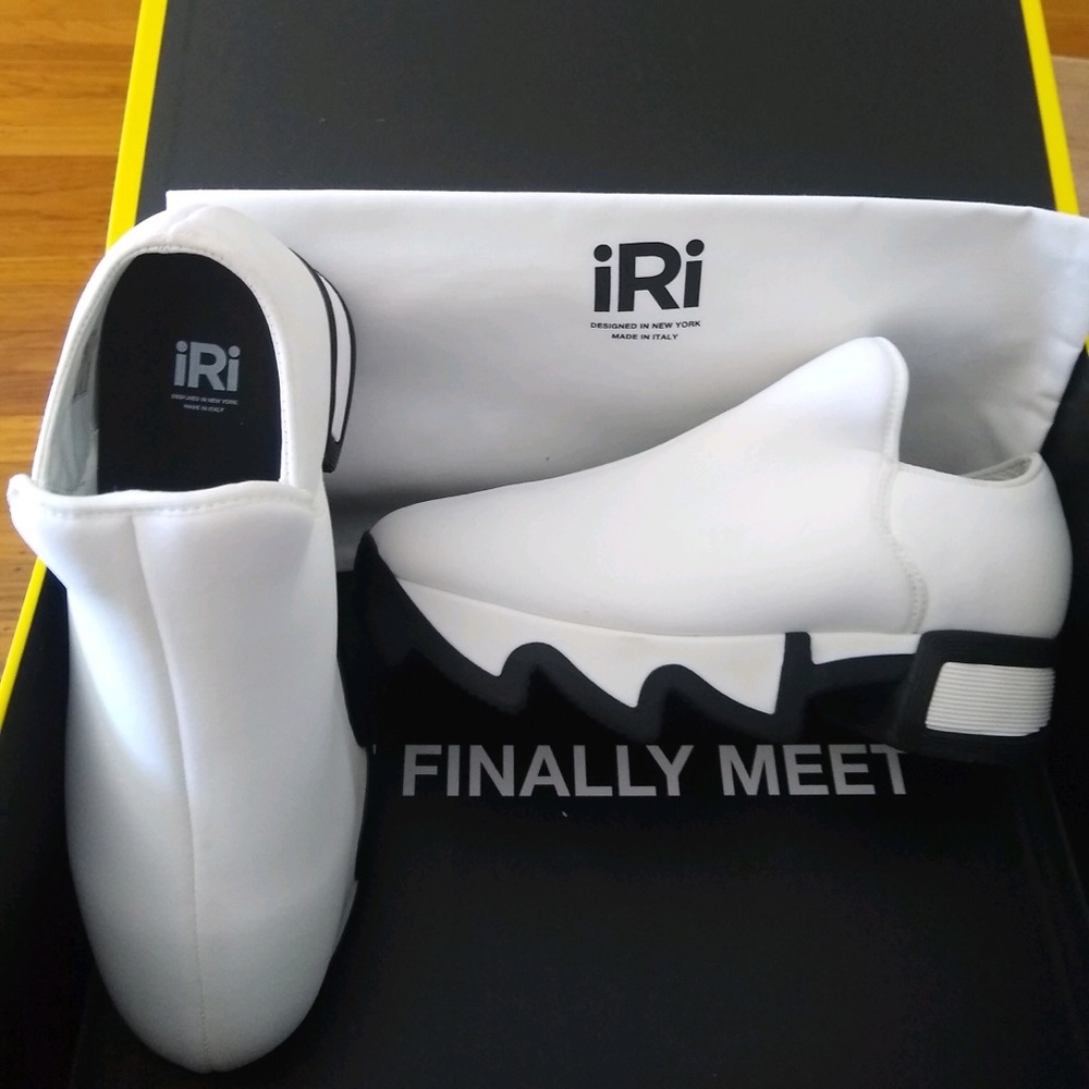 Unisex White Neoprene lowtop iRi designer sneakers